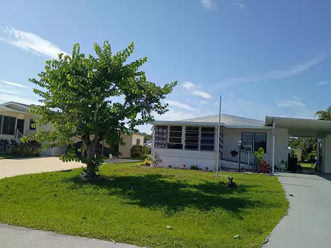 2788 SW Thunderbird Trl, Stuart, FL 34997 photo 11