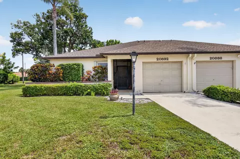 20892 Concord Green Dr E, Boca Raton, FL 33433