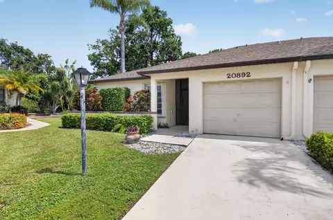 20892 Concord Green Dr E, Boca Raton, FL 33433