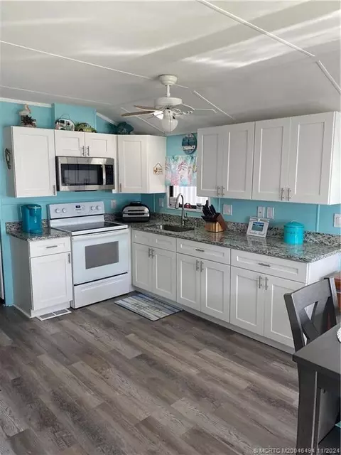664 Nettles Blvd #664, Jensen Beach, FL 34957