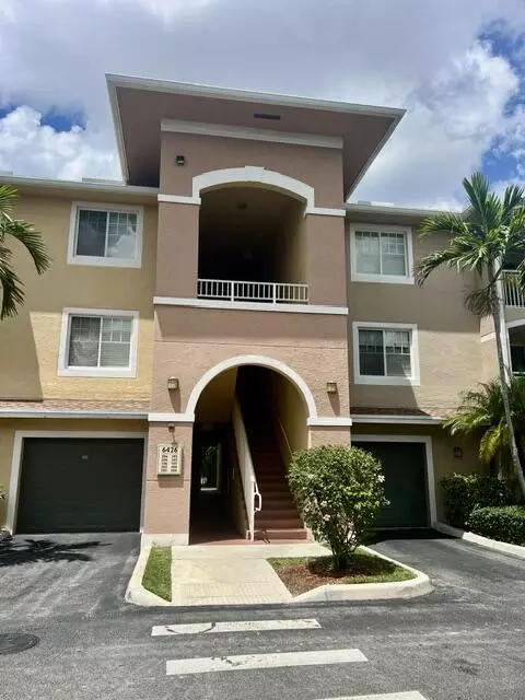 6426 Emerald Dunes Dr #206, West Palm Beach, FL 33411
