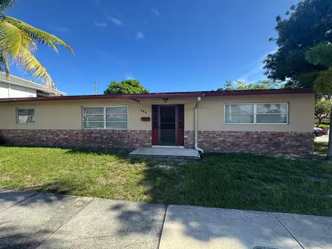 704 E Hillsboro Blvd, Deerfield Beach, FL 33441
