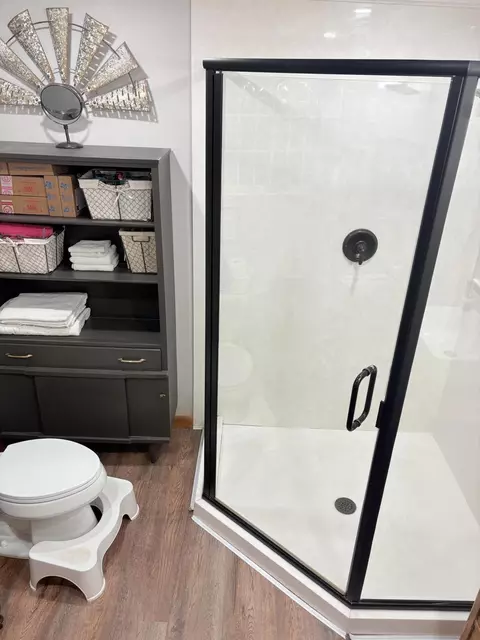 Bath - 2160 SW 28th Ave, Okeechobee, FL 34974 photo 1 of 5