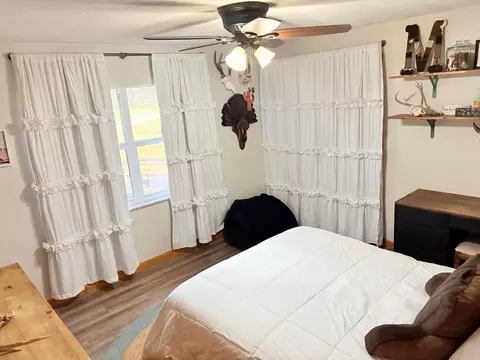 Bedroom - 2160 SW 28th Ave, Okeechobee, FL 34974 photo 6 of 9