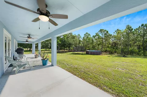 Exterior - 2600 NE 103rd Ave, Okeechobee, FL 34974 photo 3 of 9