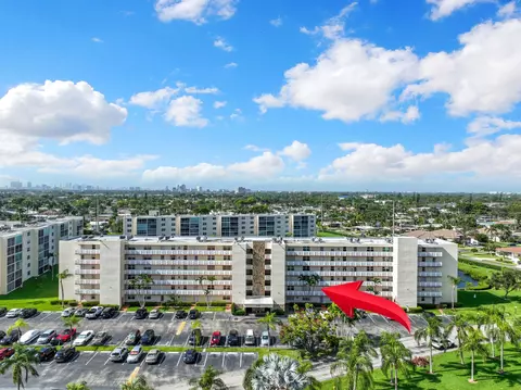 View/Area - 311 SE 3rd St SE #207, Dania Beach, FL 33004 photo 3 of 11
