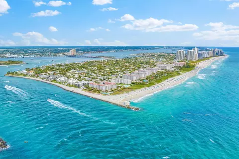 33 S Ocean Ave #206, Palm Beach Shores, FL 33404