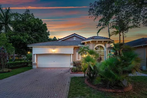5818 NW 119th Dr, Coral Springs, FL 33076