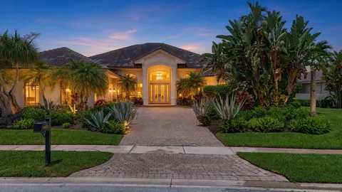 10833 Egret Pointe Ln, West Palm Beach, FL 33412