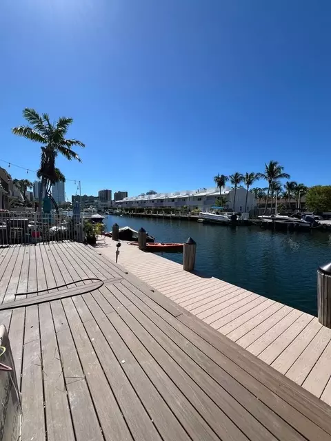 3780 NE 167th St UNIT 48, North Miami Beach, FL 33160