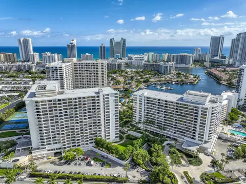 600 Three Islands Blvd #801, Hallandale Beach, FL 33009