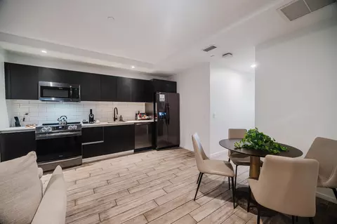 398 NE 5th St #1515, Miami, FL 33132