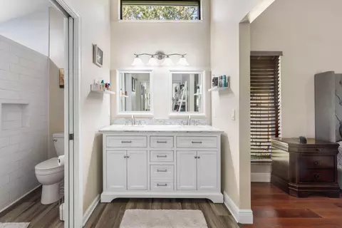 Bath - 123 Coco Ln, Jupiter, FL 33458 photo 2 of 4