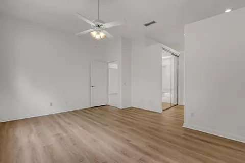 Bedroom - 204 S Hampton Dr, Jupiter, FL 33458 photo 1 of 5