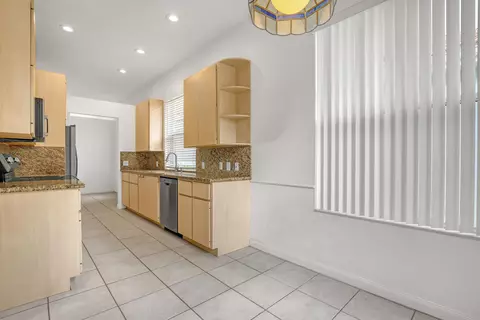 Kitchen - 204 S Hampton Dr, Jupiter, FL 33458 photo 3 of 3
