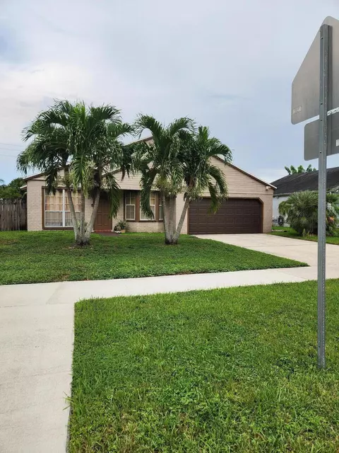 1000 SW 133rd Ter, Davie, FL 33325