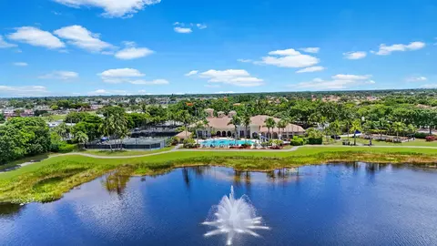 7100 Demedici Cir, Delray Beach, FL 33446