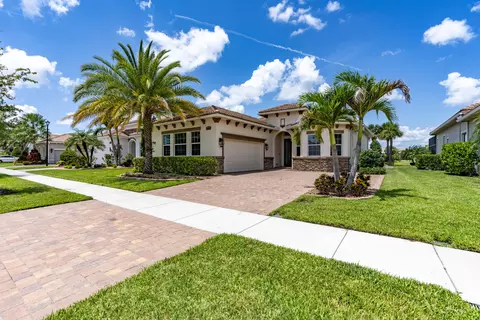 18026 SW Cosenza Way, Port Saint Lucie, FL 34986