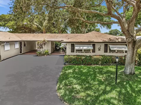 506 Sandpiper Cir, Delray Beach, FL 33445