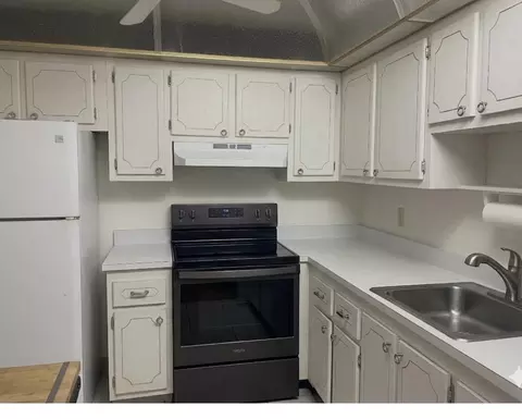 746 Monaco P, Delray Beach, FL 33446