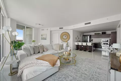 1900 N Bayshore Dr #2312, Miami, FL 33132