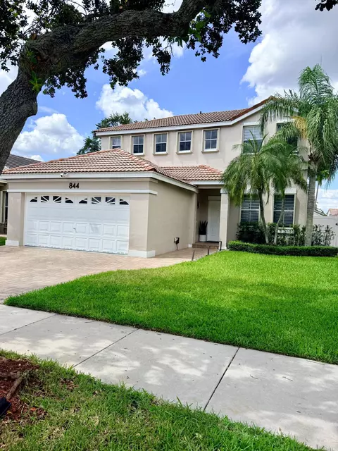 844 Falling Water Rd, Weston, FL 33326