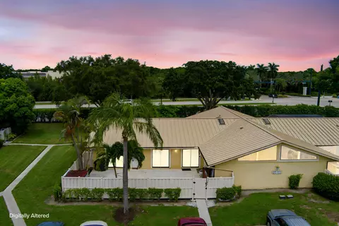 5799 Golden Eagle Cir, Palm Beach Gardens, FL 33418