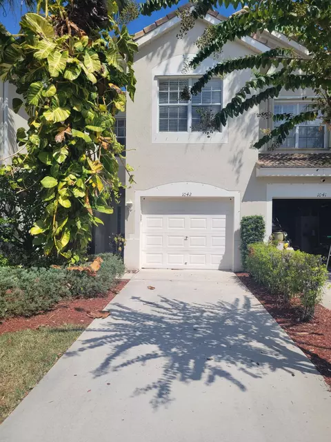 1042 Woodfield Rd, Greenacres, FL 33415