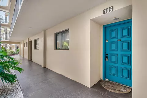 5190 Las Verdes Cir #105, Delray Beach, FL 33484