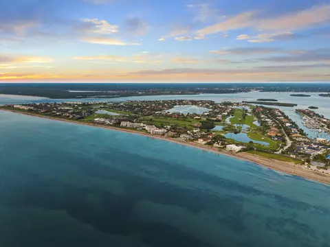 View/Area - 6854 SE Isle Way, Stuart, FL 34996 photo 16 of 17