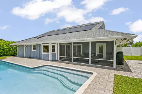 Exterior - 1102 Kriss Ln, Jupiter, FL 33458 photo 4 of 8
