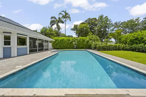 Exterior - 1102 Kriss Ln, Jupiter, FL 33458 photo 5 of 8