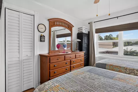 Bedroom - 3404 Spring St, Pompano Beach, FL 33062 photo 3 of 3