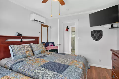 Bedroom - 3404 Spring St, Pompano Beach, FL 33062 photo 2 of 3