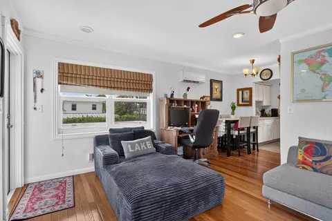 Living - 3404 Spring St, Pompano Beach, FL 33062 photo 2 of 2