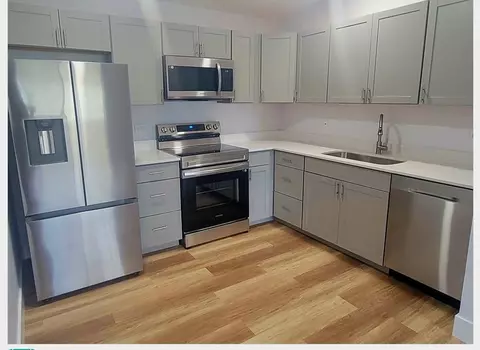 3700 N 56th Ave #1030, Hollywood, FL 33021