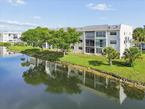 8510 Sunrise Lakes Blvd #301, Sunrise, FL 33322
