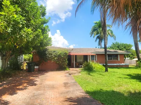 425 NE 29th St, Boca Raton, FL 33431