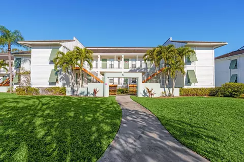 271 Cypress Point Dr, Palm Beach Gardens, FL 33418