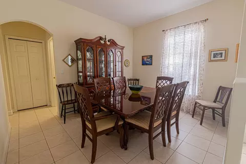 2742 SW Slade Pl, Port Saint Lucie, FL 34953
