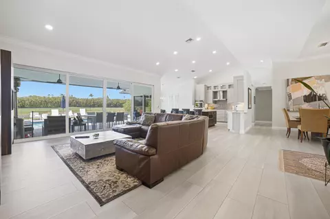 11170 Boca Woods Ln, Boca Raton, FL 33428