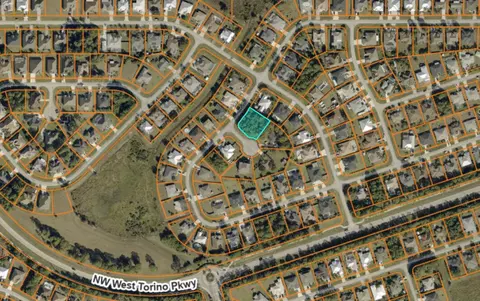 6211 NW Diana Ct, Port St Lucie, FL 34986