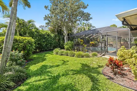 Exterior - 1904 NW 22nd St, Stuart, FL 34994 photo 12 of 16