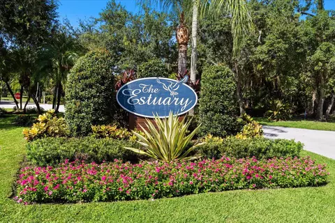 View/Area - 1904 NW 22nd St, Stuart, FL 34994 photo 4 of 4