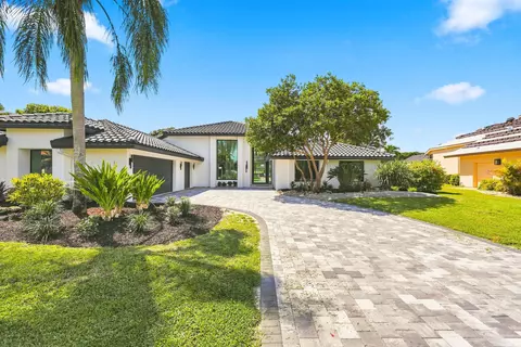 11181 Boca Woods Ln, Boca Raton, FL 33428