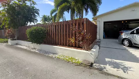 Exterior - 310 SE 4th Ter, Dania Beach, FL 33004 photo 18 of 18