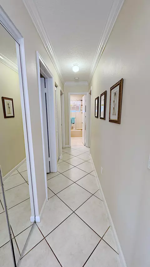 Entry Way - 310 SE 4th Ter, Dania Beach, FL 33004 photo 1 of 1