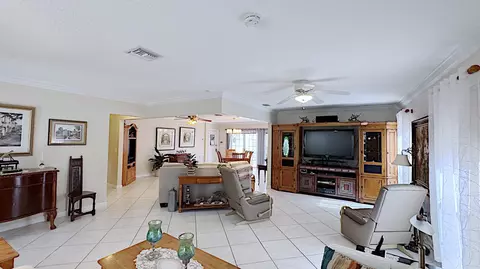 Living - 310 SE 4th Ter, Dania Beach, FL 33004 photo 6 of 6