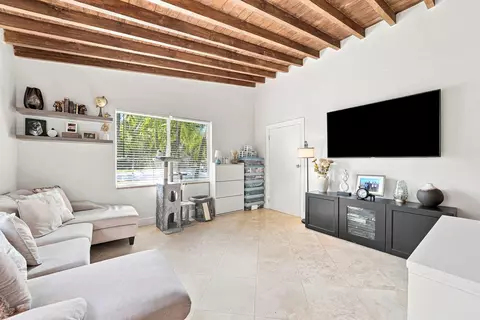 1839 SW 4th Ave, Fort Lauderdale, FL 33315