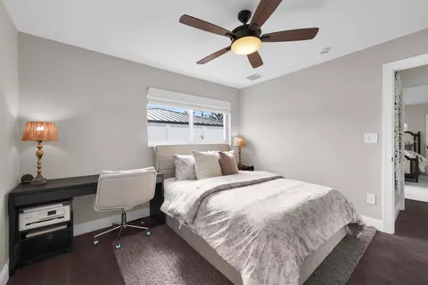 Bedroom - 8 Windsor Rd W, Jupiter, FL 33469 photo 3 of 4